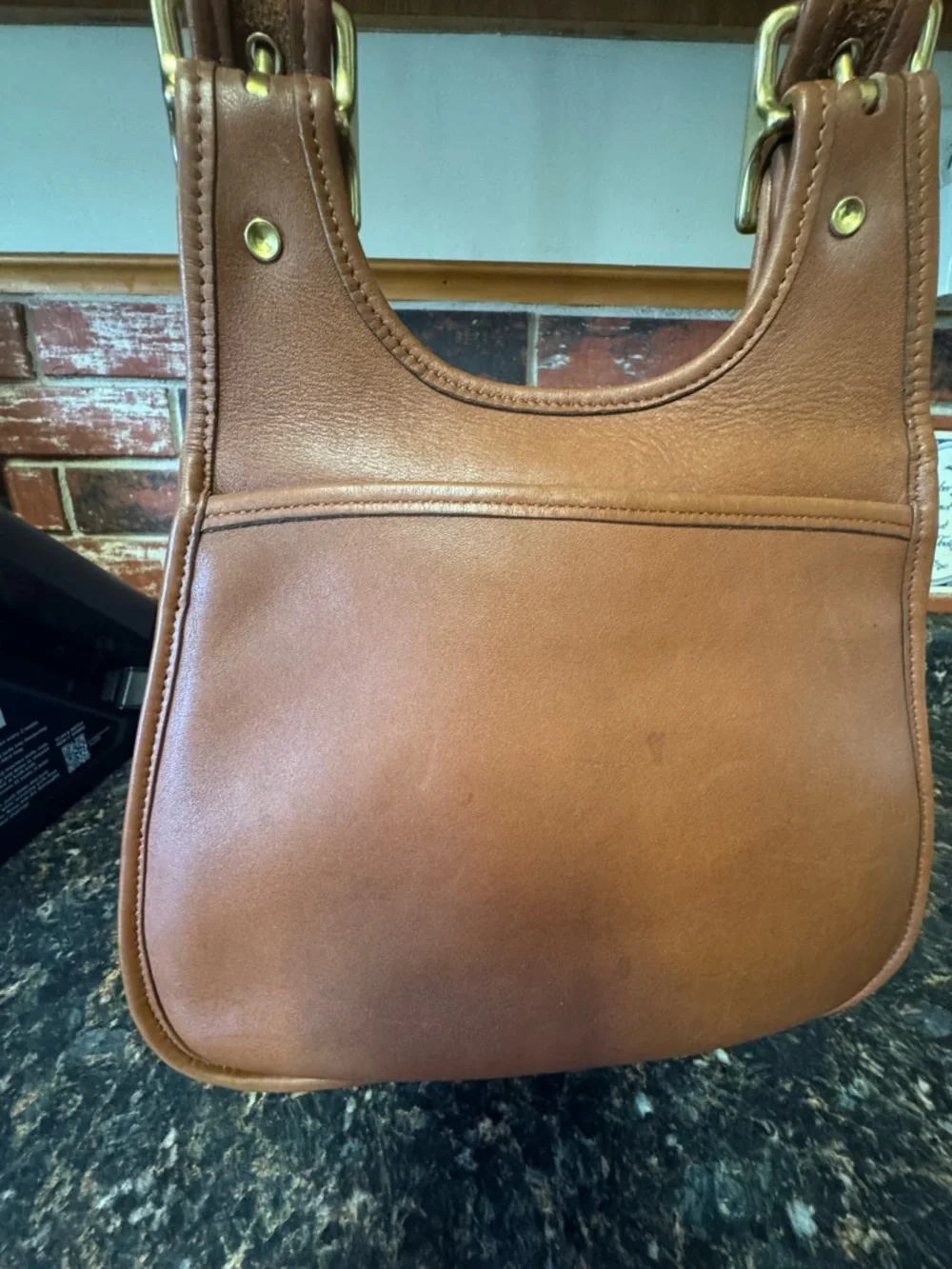 Vintage Coach Crescent Bag 9988 British Tan Leather Shoulder Bag USA - Picture 5 of 16